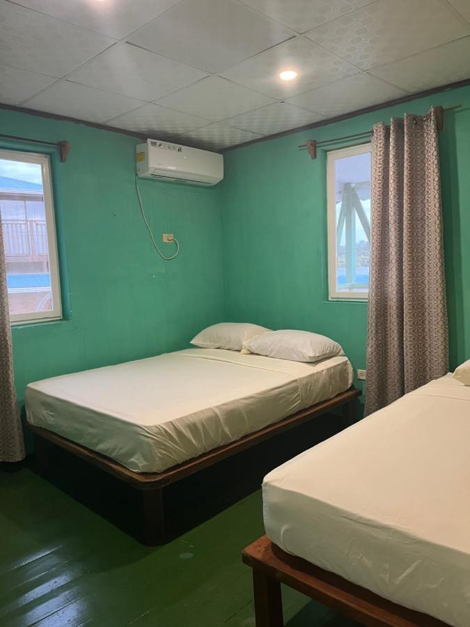 Hostal Cay Bastimentos Esterno foto