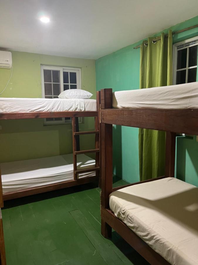 Hostal Cay Bastimentos Esterno foto