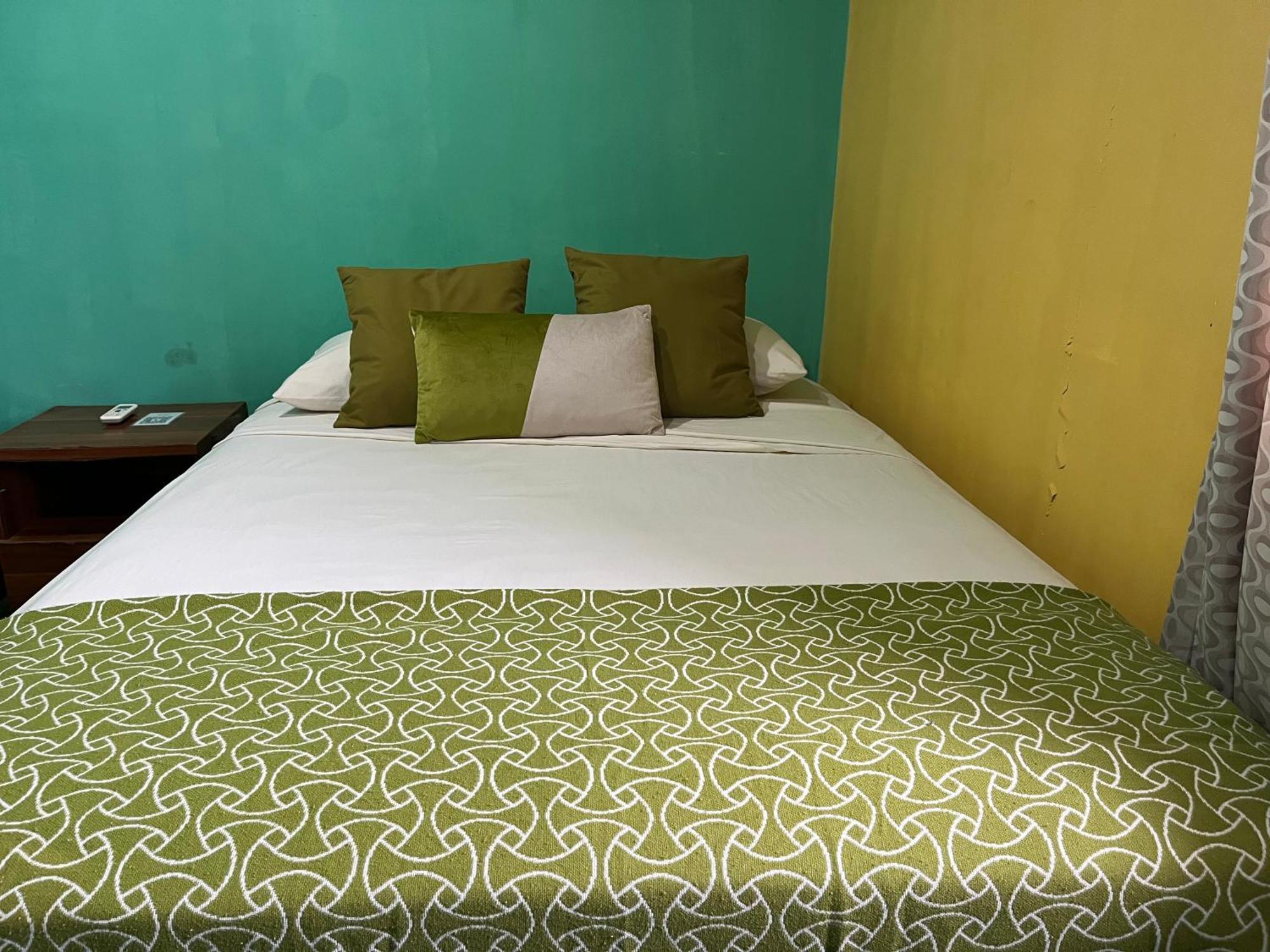 Hostal Cay Bastimentos Esterno foto