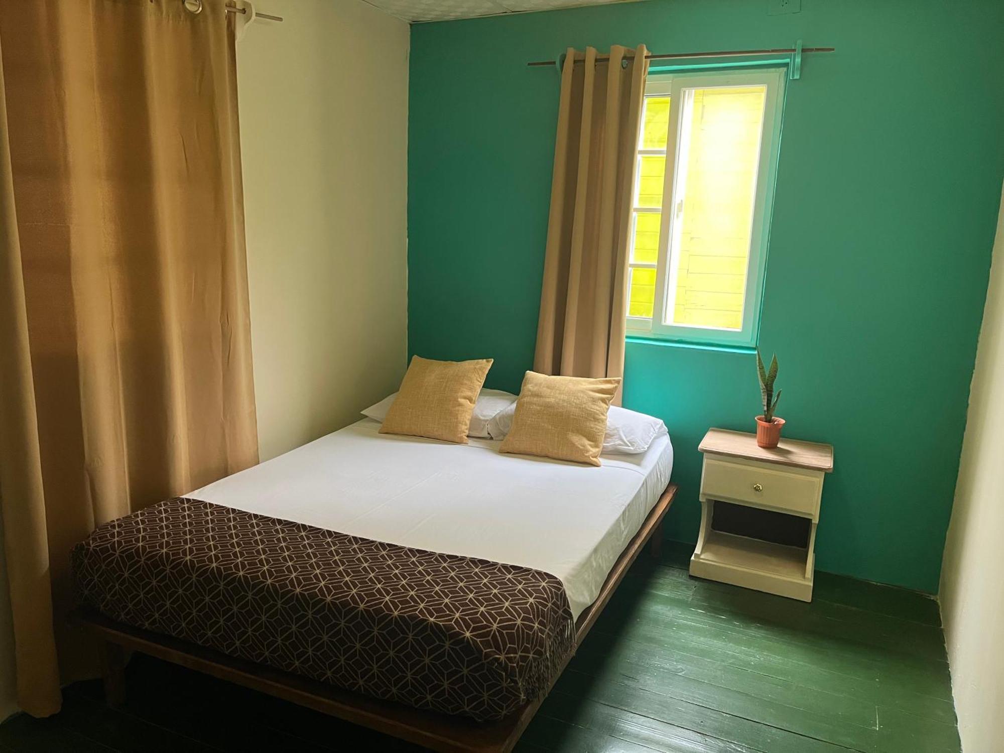 Hostal Cay Bastimentos Esterno foto